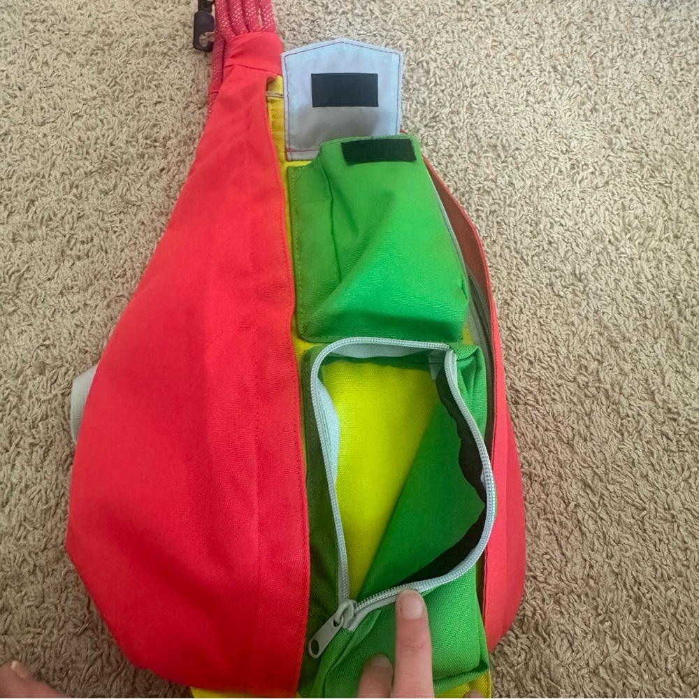 Kavu Rope Sling Bag Multicolor - Picture 8 of 14